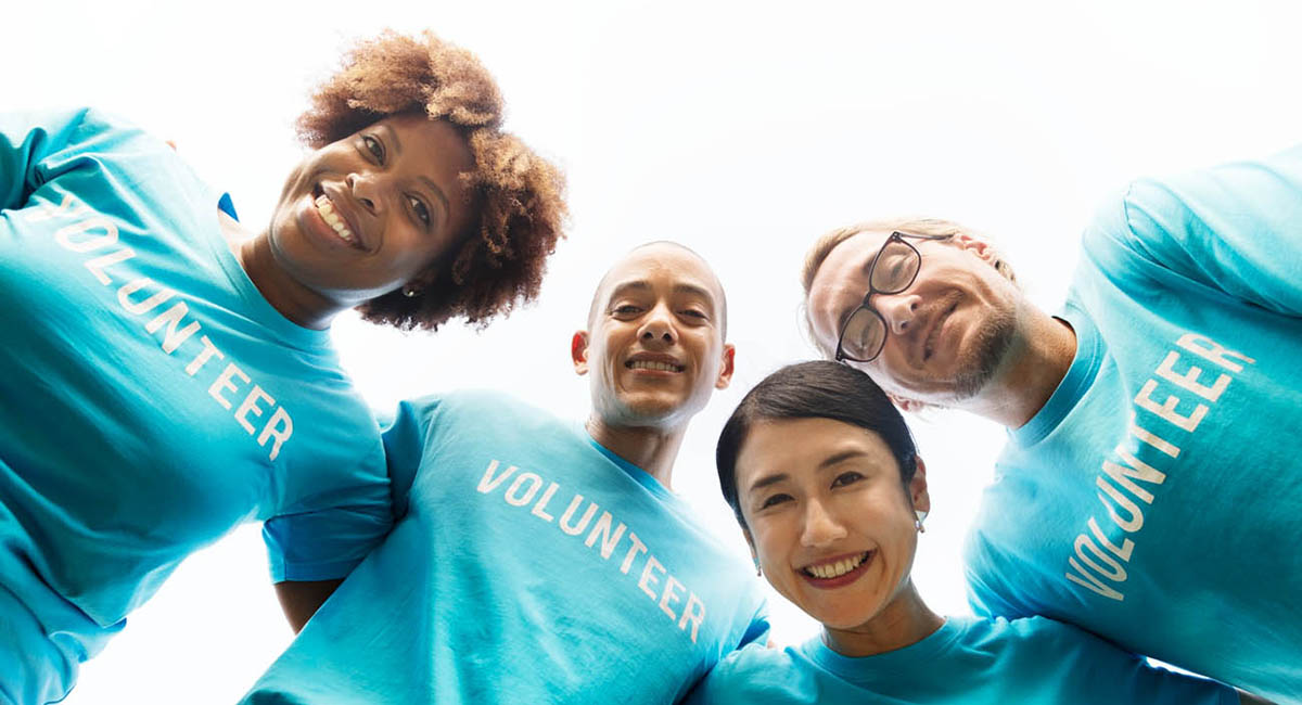 4 international volunteers at Science Museum